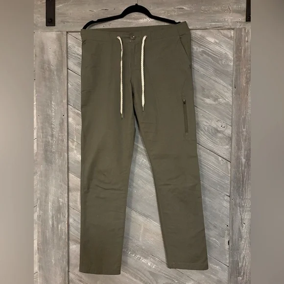 Vuori Women’s Ripstop Pant - EUC - Picture 3 of 7